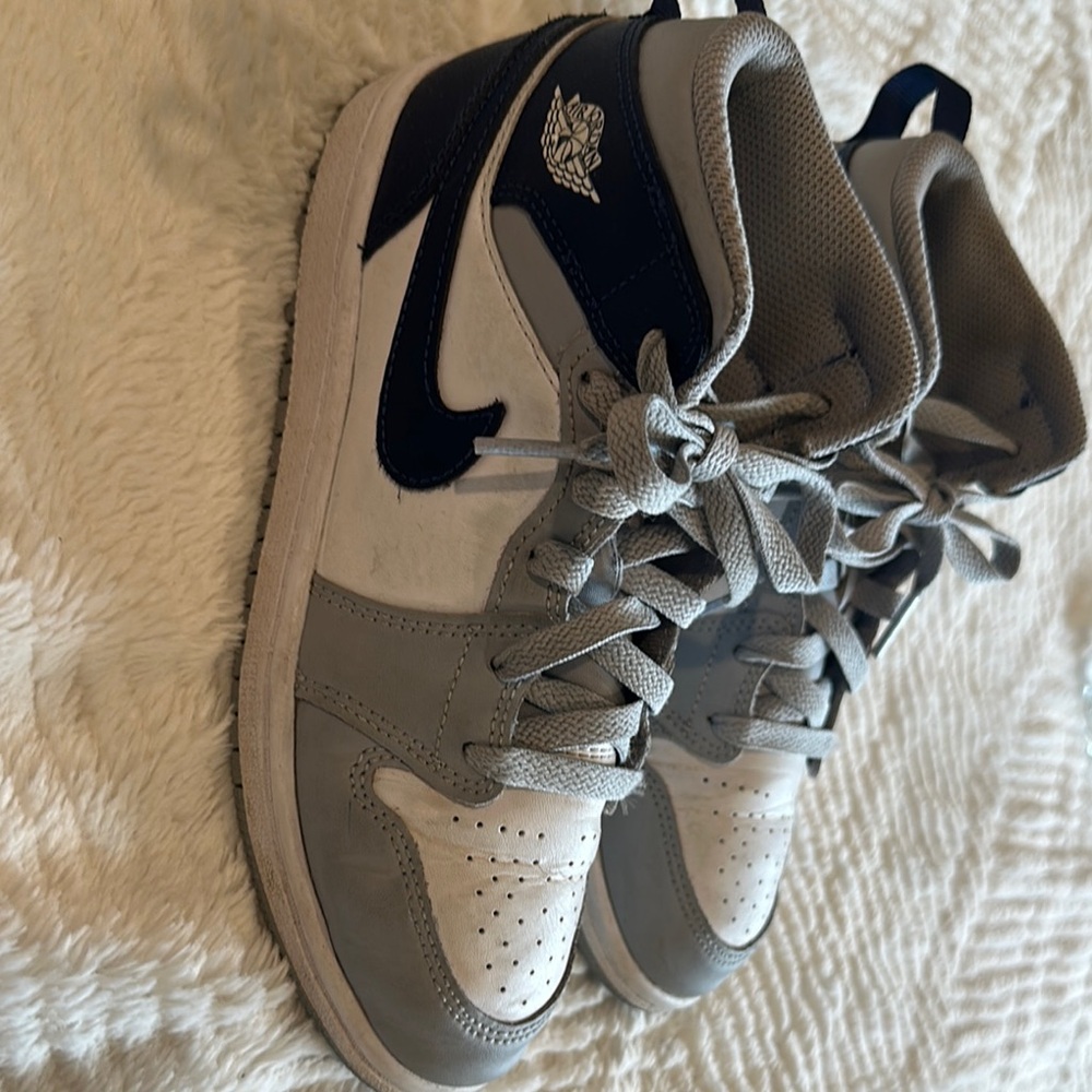Jordan Kids Sneakers - Gray and White